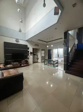 Dijual Rumah Hoek 2 Lantai di Puspitaloka BSD, Tangerang Selatan