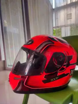 Helm Full face KYT murah jual Butuh