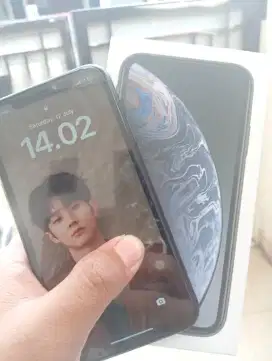 JUAL IPHONE XR 128GB 3 JUTA