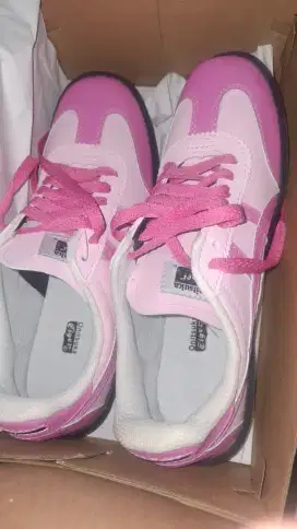 Sepatu cewe/cowo onitsuka tiger tiruan