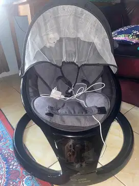 Bouncer eclipse ayunan bayi otomatis