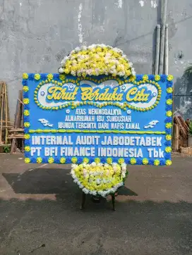 Karangan Bunga Papan