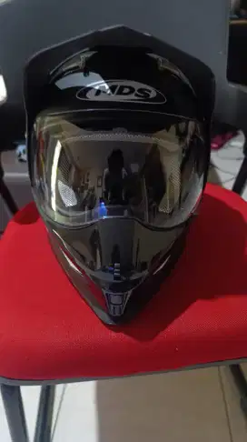 Helm full face masih baru