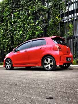 Toyota Yaris E Facelift MT