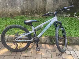 Sepeda Polygon Rapid 24”