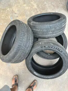 Ban Michelin Bekas