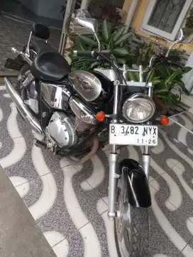 Honda Phantom Pajak hidup