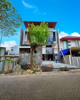 Premium Rumah Gress Minimalis 2.5 Lt Lux Citraland