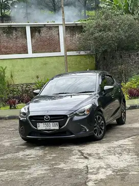 Mazda2 R 2017 low kilometer