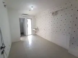 SEWA 2BR KOSONGAN APARTEMen BASSURA CITY