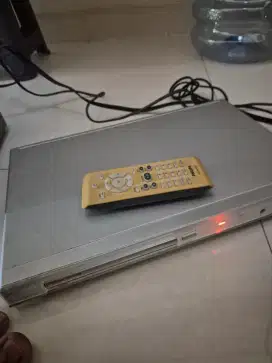 Philips DVD Player + Remote