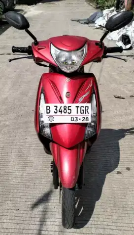 Suzuki spin 2008