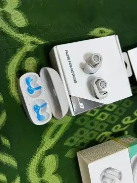 Original 100% Bose Open Ultra Earbuds Rare Condition