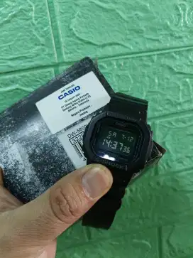 Jual cepat g-shock  dw-5600HR item manis semurah krupuk