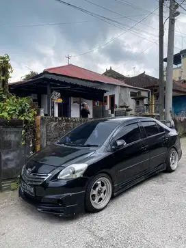 Di jual vios gen 2 tahun 2010