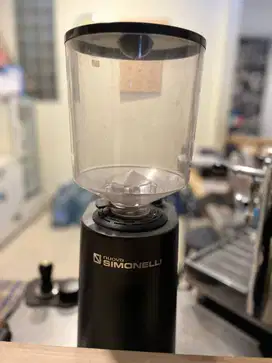 Nuova Simonelli Grinder MDX Dosser