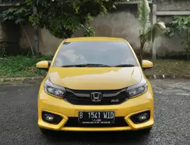 Brio RS AT 2021 Kuning Dp rendah