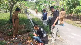 Tanah pinggir jalan desa