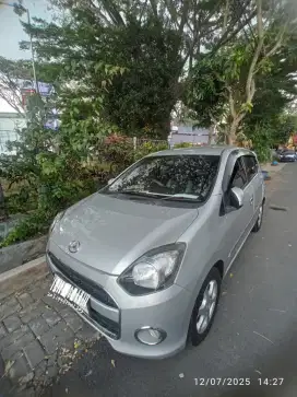 JUAL DAIHATSU AYLA 1.0 MATIC TIPE X TAHUN 2016