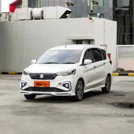 Ertiga Hybrid (SS) at 2023 Putih KM 20Rb  ,Tdp 10jt