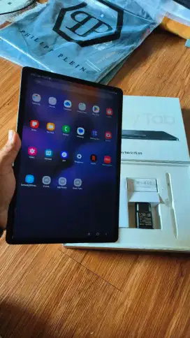 Samsung Tab S7 FE 5g 6/128 Fullset No S-pen bisa tt handphone
