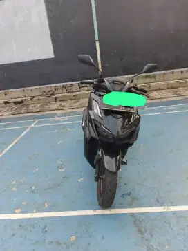 Vario 160 hitam