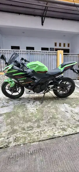 Kawasai ninja 250 abs se
