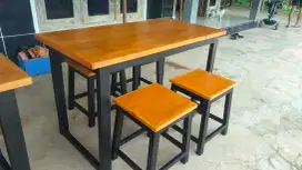 Set meja dan kursi kedai, warung