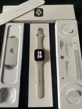 Apple Watch SE Gen 1 Gold Starlight 44mm IBOX