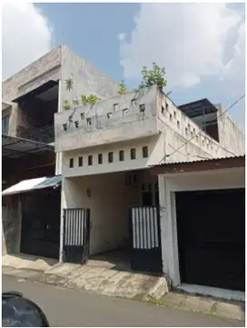 Jual cepat rumah 600 meter ke halte MRT haji nawi Jakarta selatan