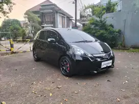 Honda Jazz S 1.5 Bensin A/T 2013 Hitam