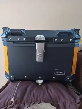 Motowolf Top Box 45L Aluminium dan M15 Side Rack Set For Honda CB150X