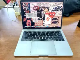Macbook Pro 2017 Non Touchbar