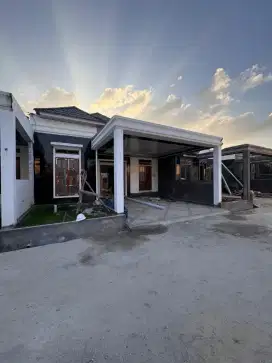 Ready Rumah di Simpang Tiga dekat Bandara