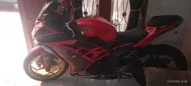 Kawasaki ninja 250 SE mulus no minus km rendah