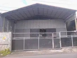 Dijual Gudang di Penggarutan kota harapan indah Bekasi.