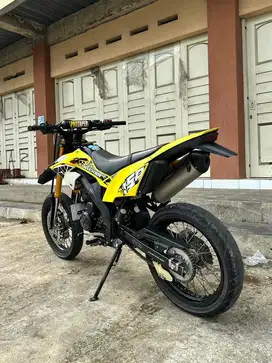 Kawasaki D-tracker