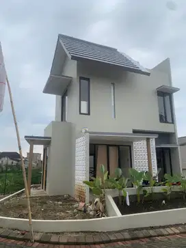 Villa Modern Full Fasilitas Dekat Alun-Alun Batu