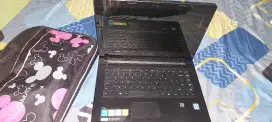 Leptop lenovo 1,300,000