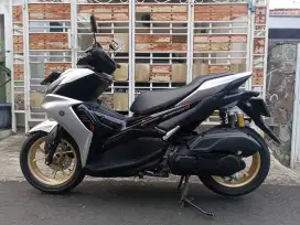 Yamaha aerox abs conected 2024 km 6xxx istimewa