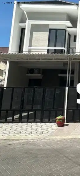 Rumah Kutisari Indah Utara ~ emmi xmpc