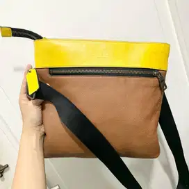 Preloved Tas Coach Men Slim Pack Brown Yellow Authentic Original