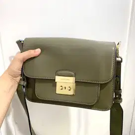 Preloved Tas Michael Kors Sloan Editor Crossbody With Webing Strap