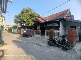 Jual rumah luas kodya dekat jln glagahsari