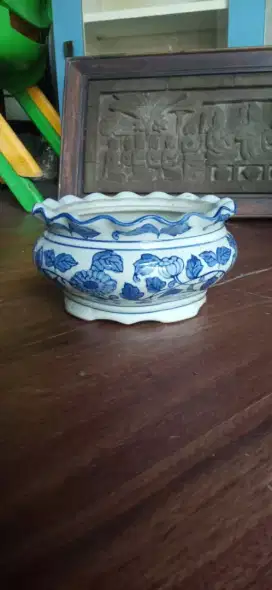 Pot Bunga Keramik