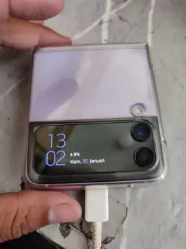 Samsung Z Flip 3 8/256 resmi lyr dlm mati layar luar hidup bs TKR tmab