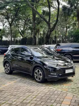 LOW KM 58rb!!! Honda HRV 1.5 SE AT 2018/19 - Hitam