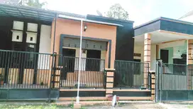 Rumah Di sewakan