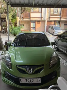 Brio cbu 1.3 hijau