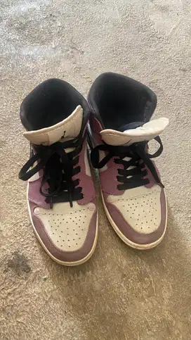 Nike Jordan ukuran 37 No Box Boleh nego